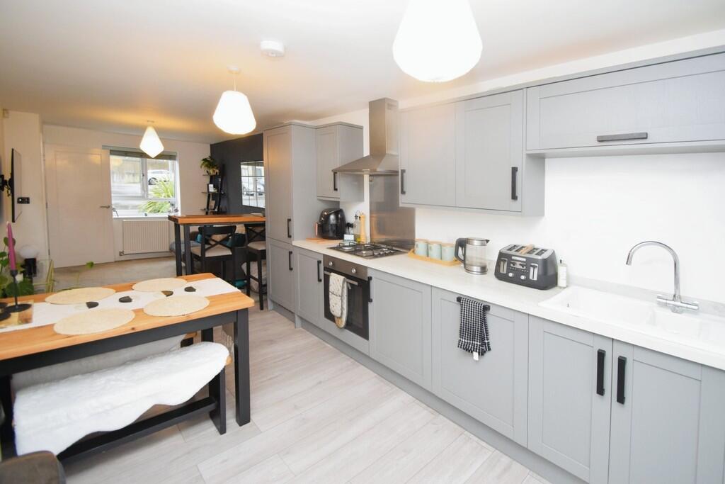 Additional image 3 of Beck View Way, Shipley