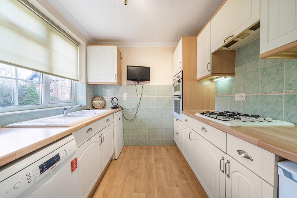 Additional image 20 of Coniston Road, Bromley