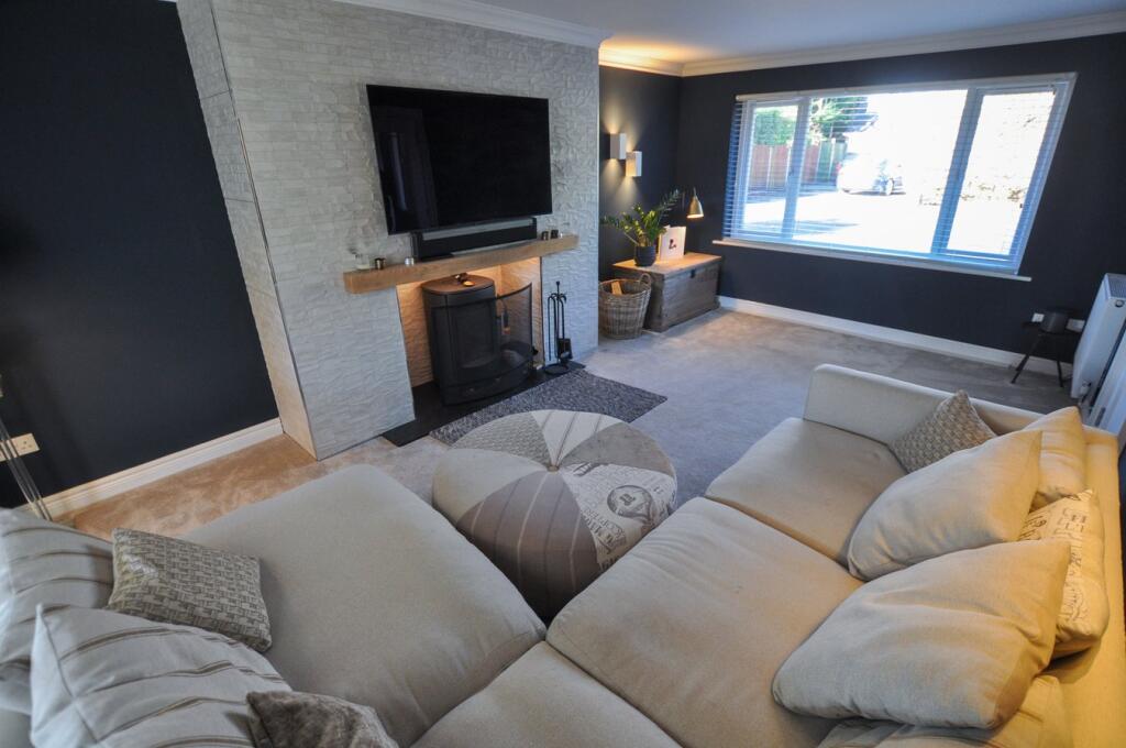 Additional image 17 of Victoria Road, Ferndown, BH22