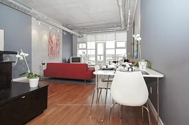 Additional image 5 of 261 King St Unit 408