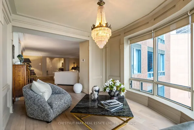 Additional image 11 of 33 University Ave Unit LPH 2701