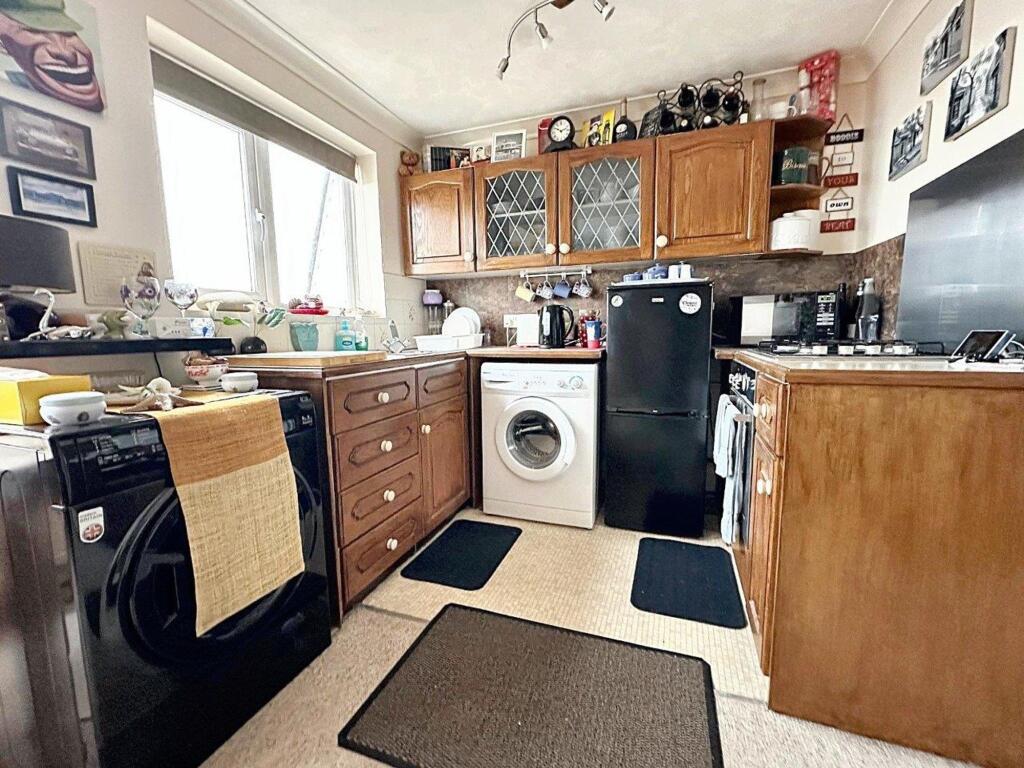 Additional image 4 of Longridge Lodge, 8 Nutley Avenue, Saltdean, BN2 8EB