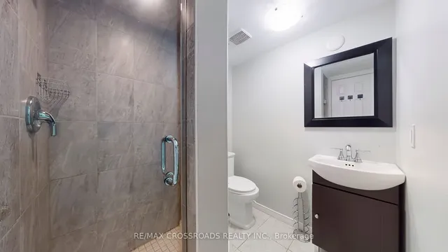 Additional image 19 of 260 Connaught Ave