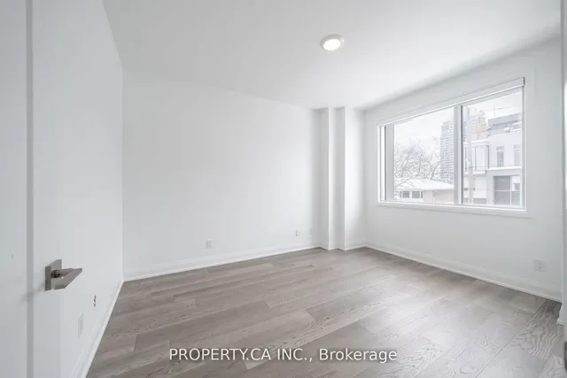 Additional image 22 of 17 Greenbriar Rd Unit 3