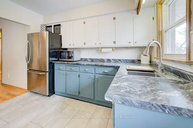 Additional image 13 of 11 Harber Ave