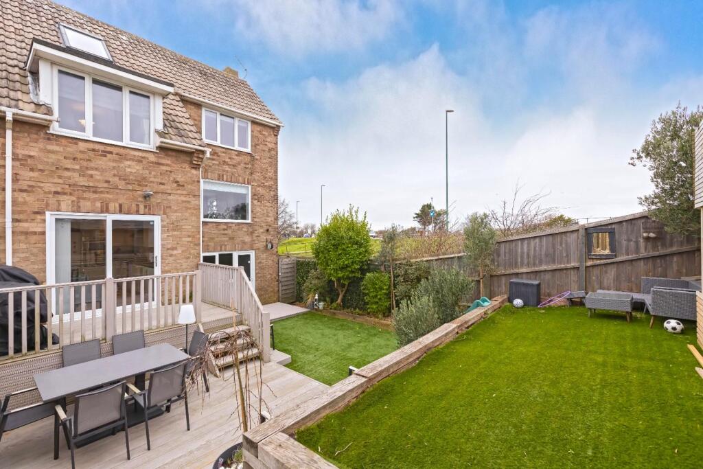 Additional image 16 of Ormonde Way, Shoreham-By-Sea