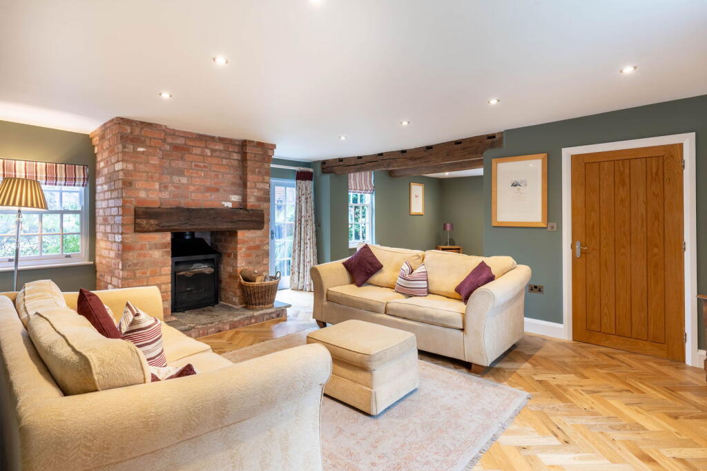 Additional image 12 of Dale Lane, Lickey End, B60 1GZ
