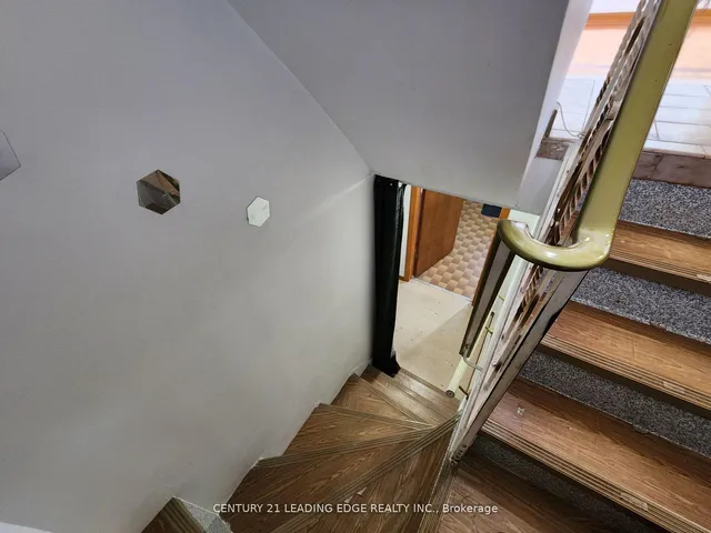 Additional image 15 of 1117 Glencairn Ave