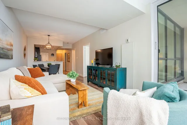 Additional image 11 of 415 Locust St Unit 406