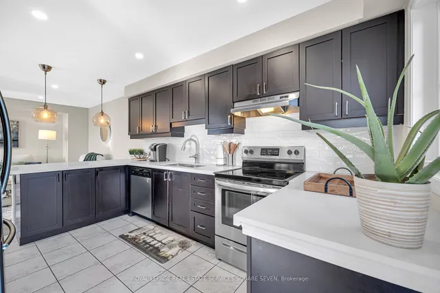 Additional image 12 of 105 Bond Head Crt