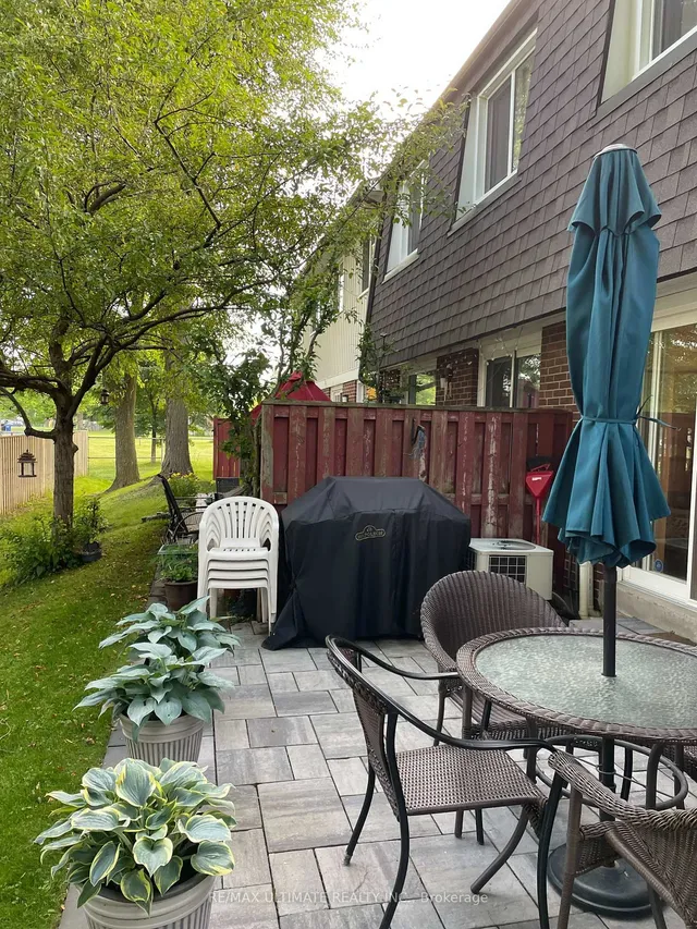 Additional image 2 of 32 Farm Green Way