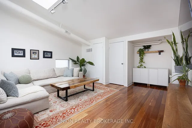 Additional image 19 of 6 Bartlett Ave Unit 1