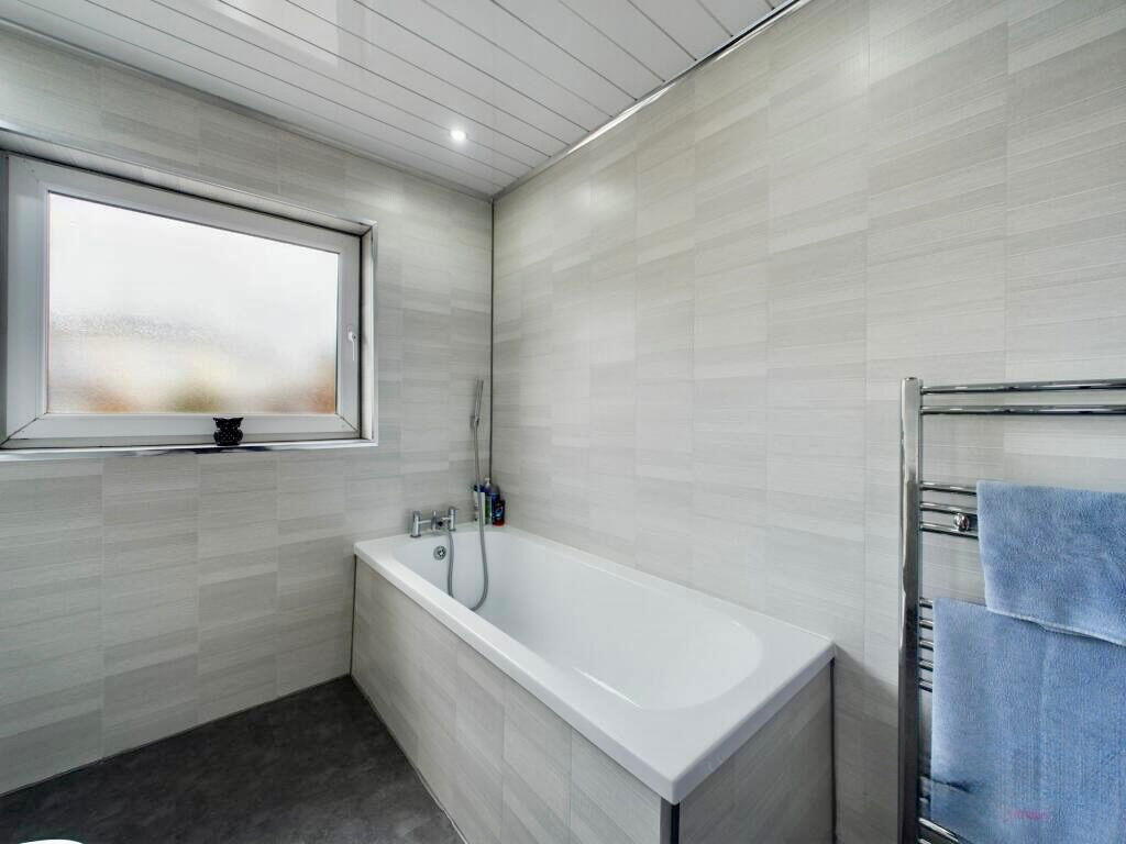 Additional image 11 of Park House Walk,Low Moor,Bradford,BD12 0PL