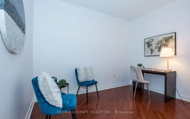 Additional image 11 of 2 Edith Dr Unit 304