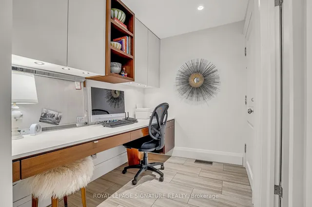 Additional image 17 of 32 Southlea Ave