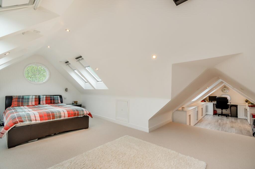 Additional image 10 of Farm Crescent, Napsbury Park, St. Albans, Hertfordshire