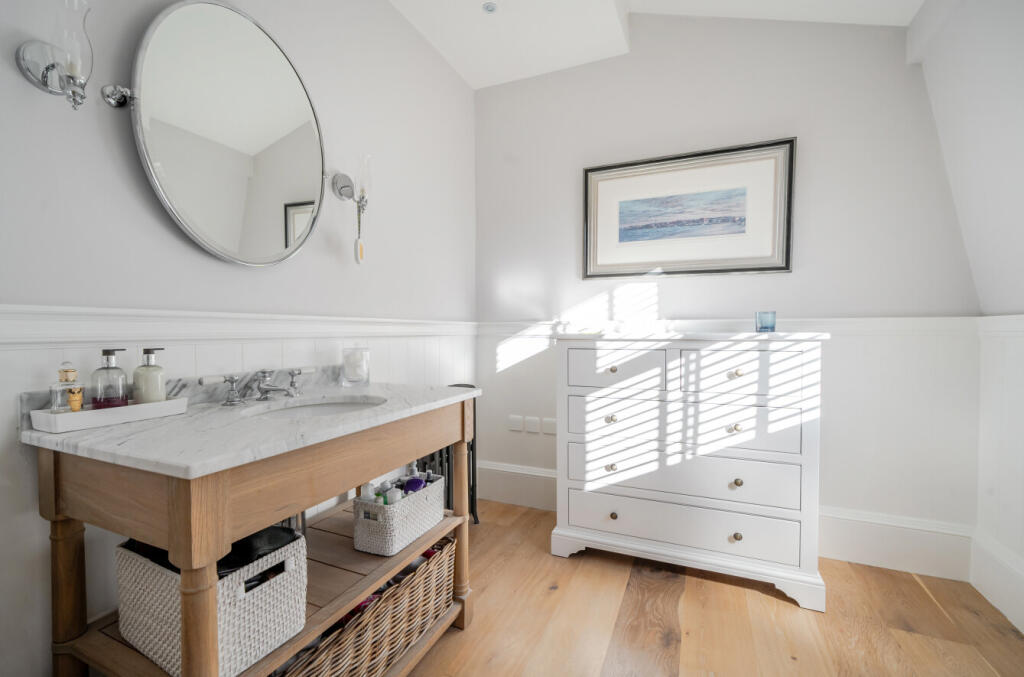 Additional image 27 of Woodclyffe Drive, Chislehurst, Kent, BR7