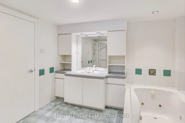 Additional image 26 of 34 Allanbrooke Dr