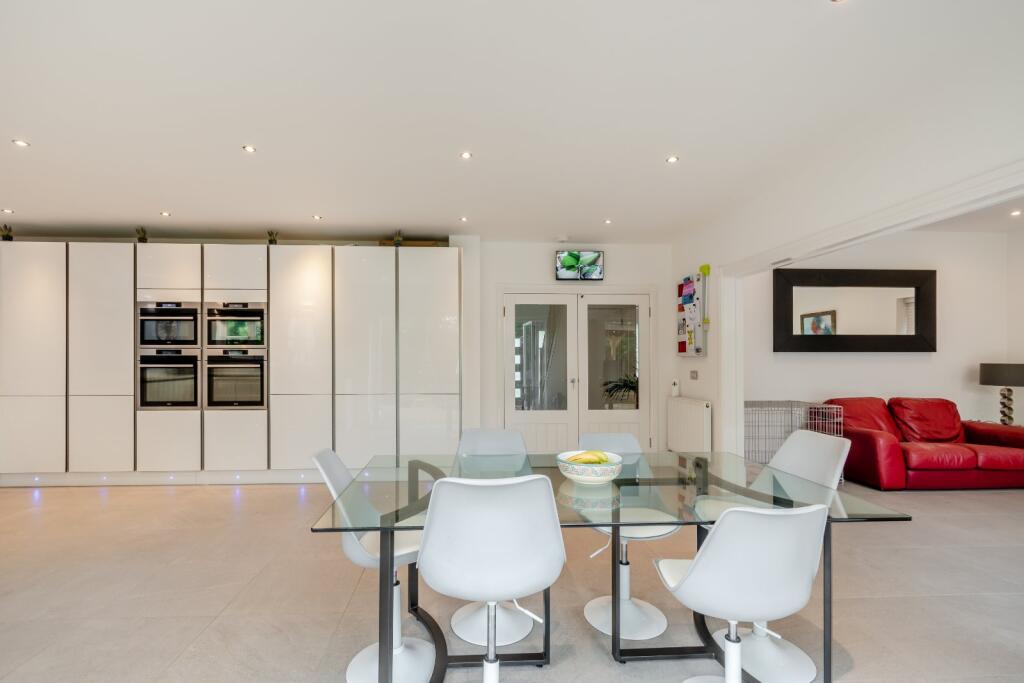 Additional image 3 of Farm Crescent, Napsbury Park, St. Albans, Hertfordshire