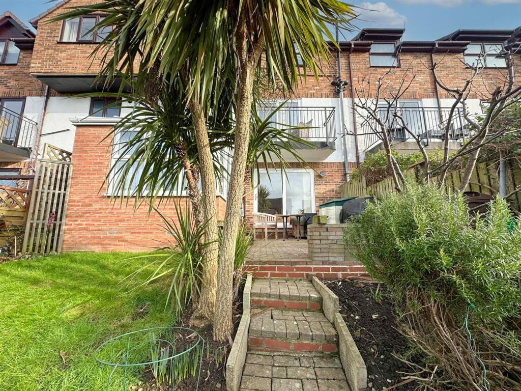 Additional image 31 of Wharfe Court, Silsden