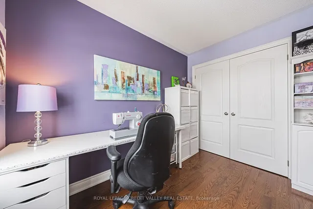 Additional image 35 of 1 Little Britain Cres