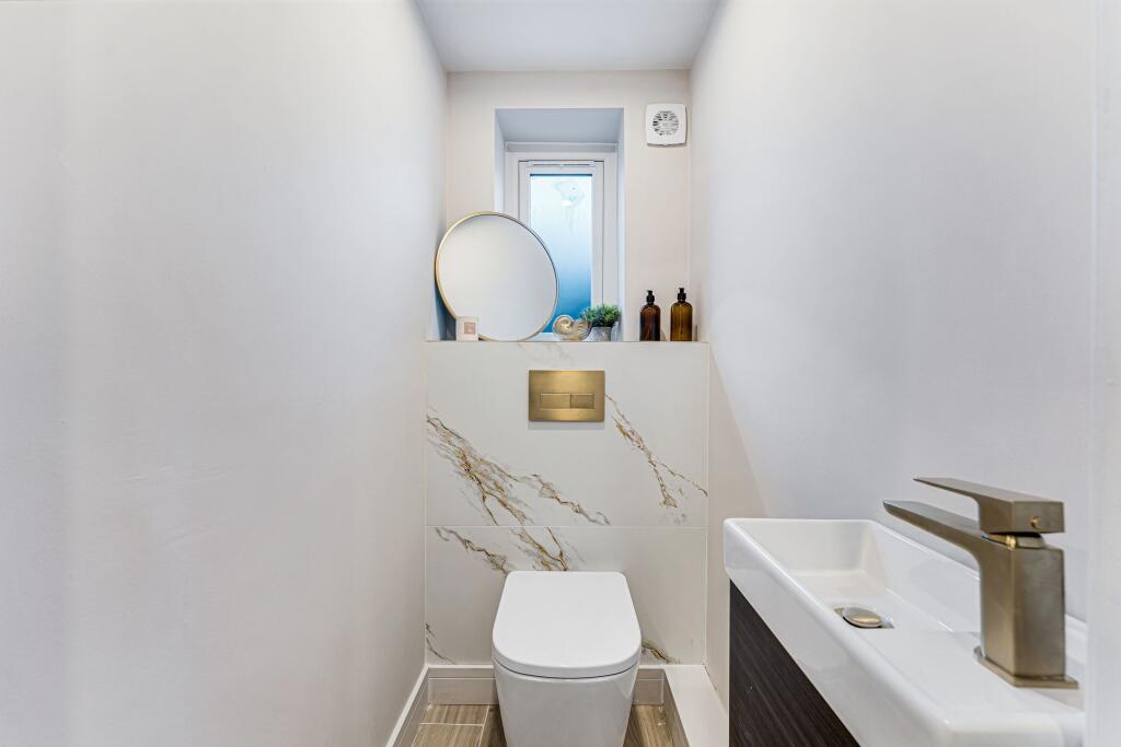 Additional image 22 of Valley View, Park Avenue, Ramsbottom BL0 0 | Luxurious and Energy-Efficient Living