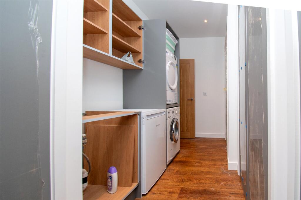 Additional image 20 of Park Street Lane, Park Street, St. Albans, Hertfordshire, AL2