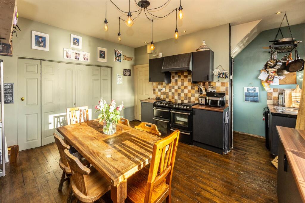 Additional image 5 of Highfield Terrace, Queensbury, Bradford