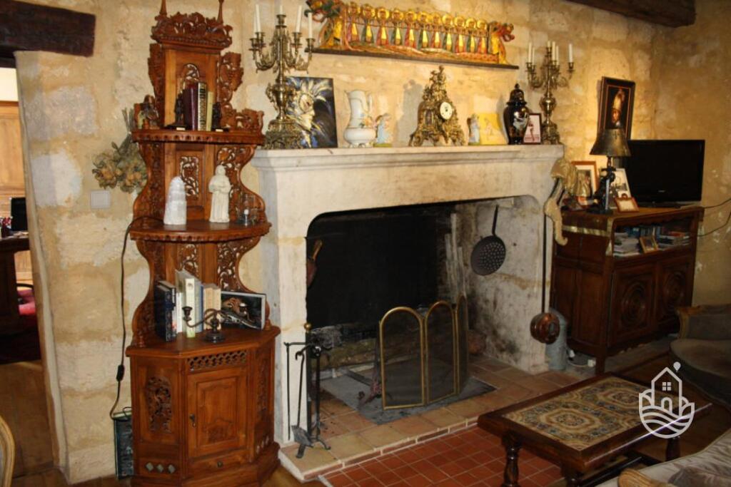 Primary image of Saint-Cyprien, Aquitaine, 24220, France