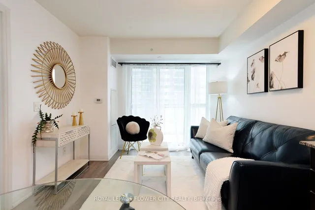 Additional image 16 of 30 Meadowglen Pl Unit 1003