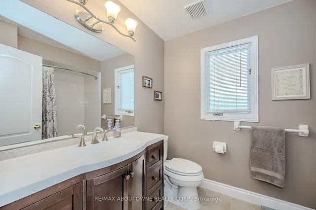 Additional image 33 of 85 HOWELL Rd