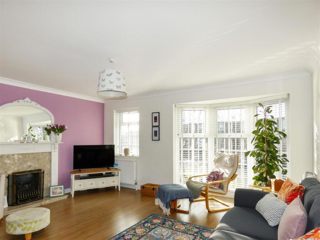 Additional image 5 of Hamilton Close, Rustington