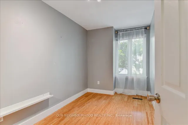 Additional image 22 of 69 Longboat Ave