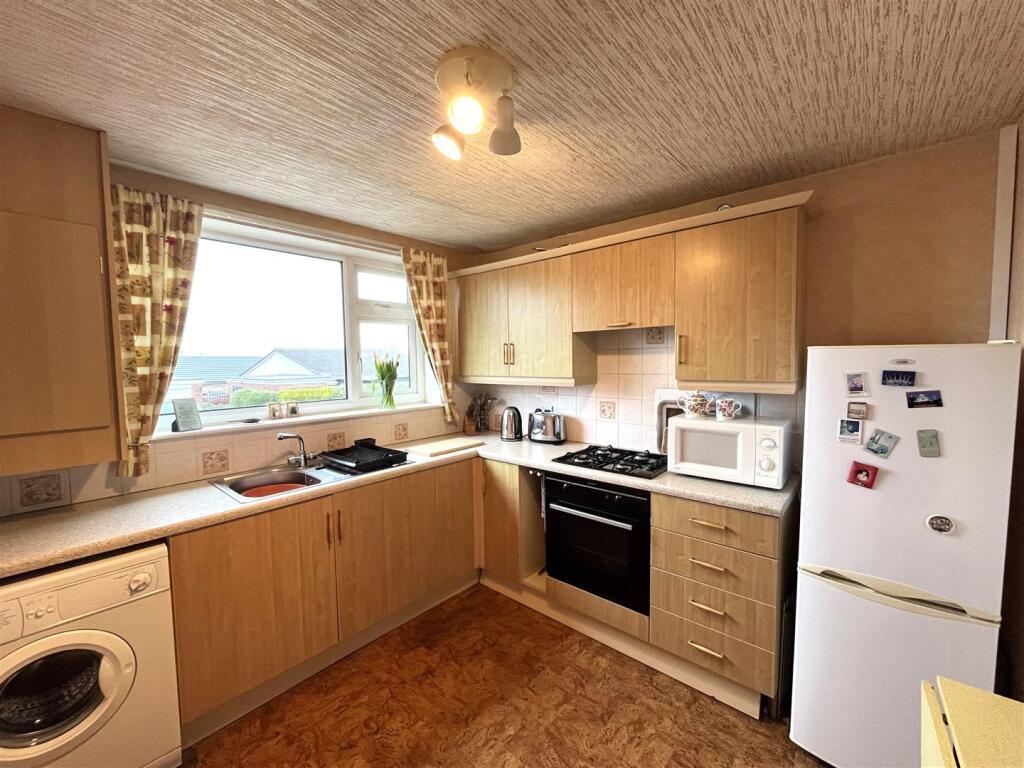 Additional image 8 of Thirlmere Avenue, Wyke, Bradford