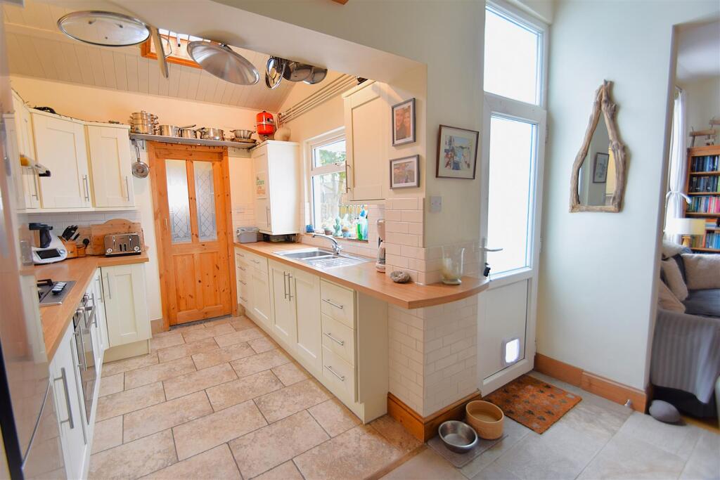 Additional image 9 of Old Barrow Hill, Shirehampton