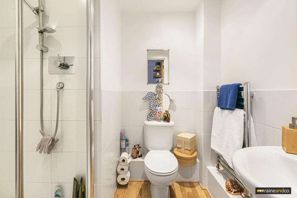 Additional image 9 of York House, North Drive, Old Hatfield