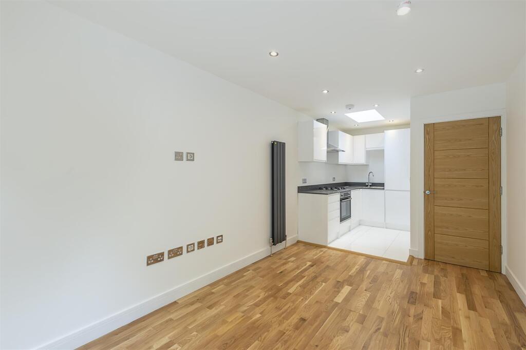 Additional image 5 of Priory Court Old London Road St Albans Hertfordshire