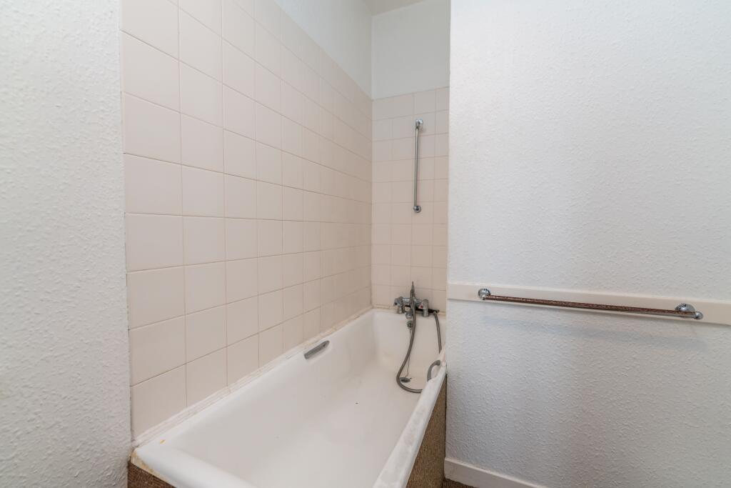 Additional image 48 of The Royal Hotel, 63 Broad Street, Fraserburgh, Aberdeenshire