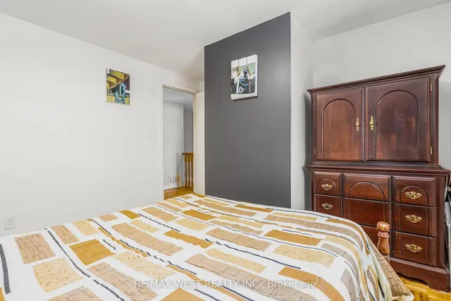 Additional image 33 of 10 Greenwood Cres