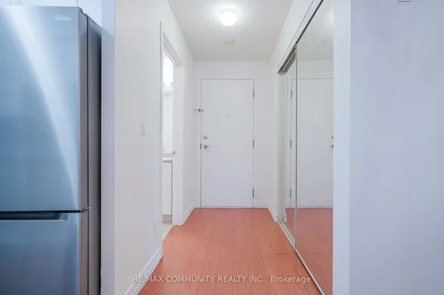 Additional image 4 of 3650 Kingston Rd Unit 701