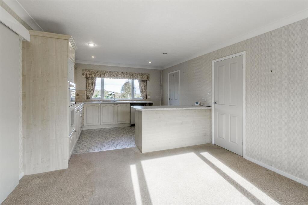 Additional image 10 of Dunns Lane, Dordon, B78