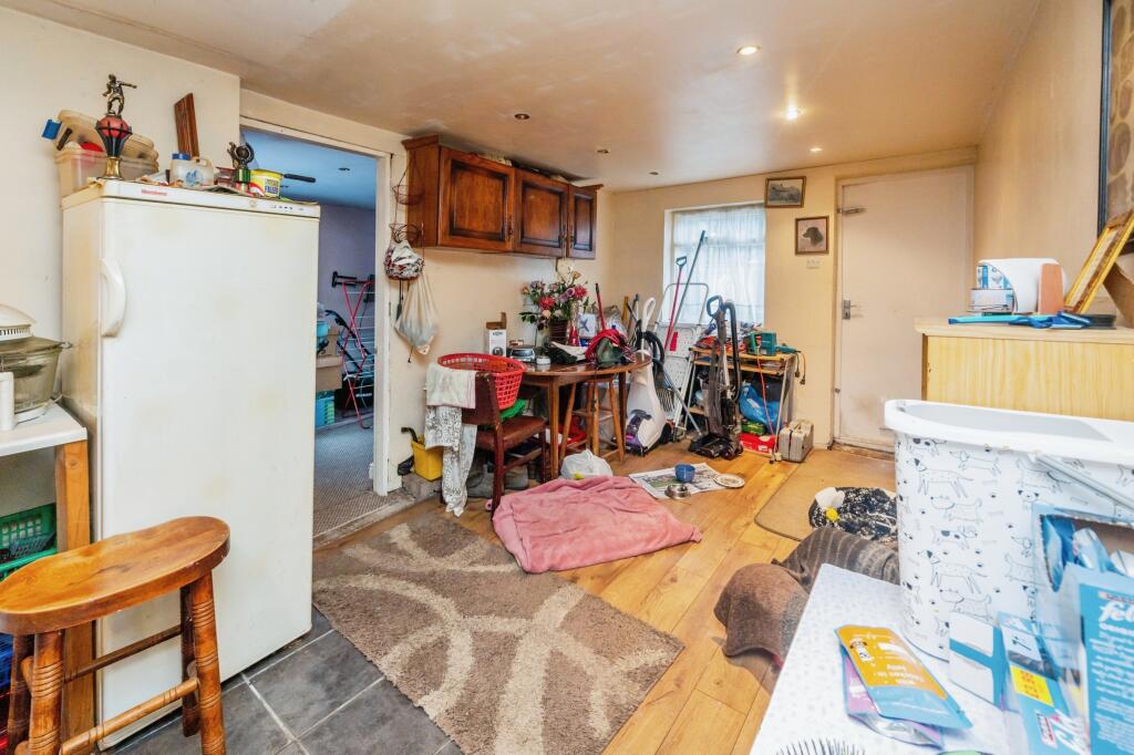 Additional image 8 of Popes Lane, Birmingham, B38