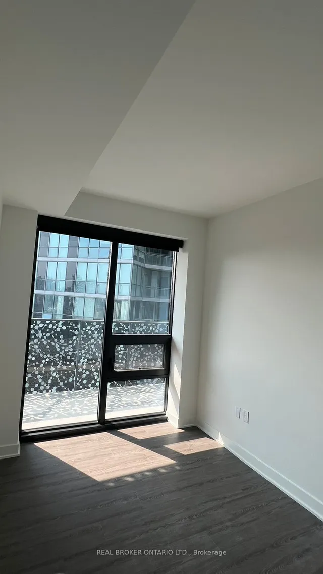 Additional image 21 of 55 Charles St Unit 2206