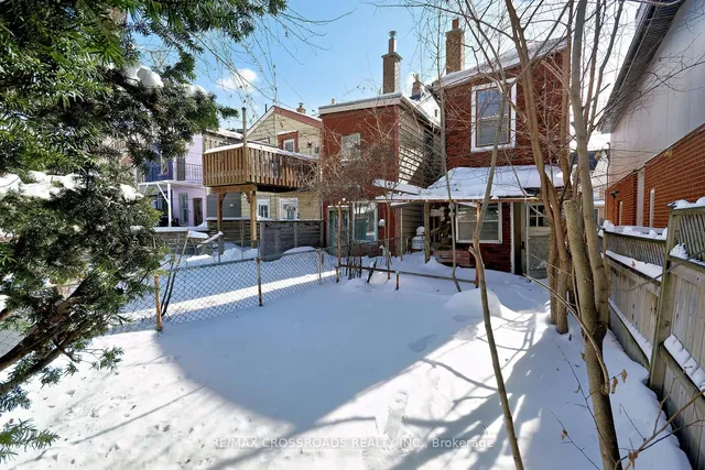 Additional image 21 of 734 Adelaide St