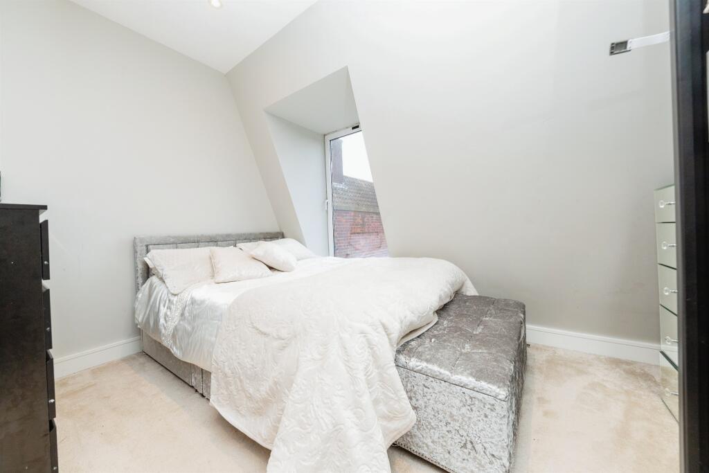 Additional image 13 of Parkway, Welwyn Garden City