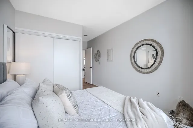 Additional image 26 of 3 Navy Wharf Crt Unit 1708