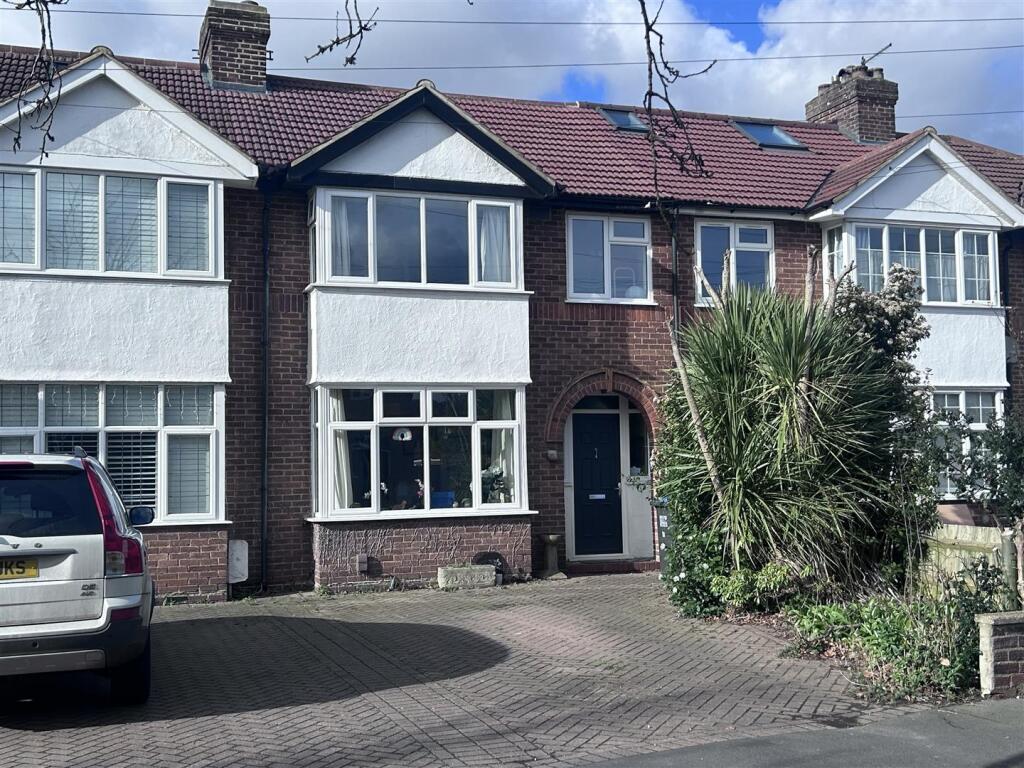 Primary image of Heathcote Avenue, Hatfield