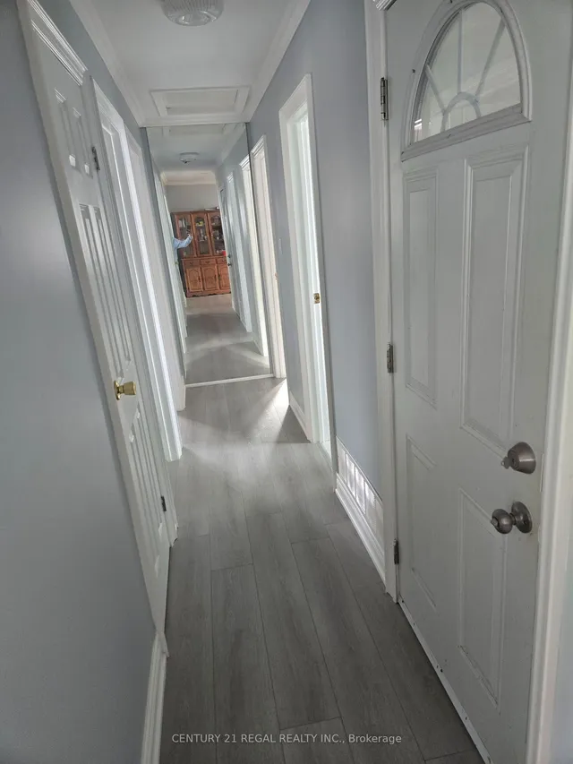 Additional image 10 of 62 HOWELL Sq