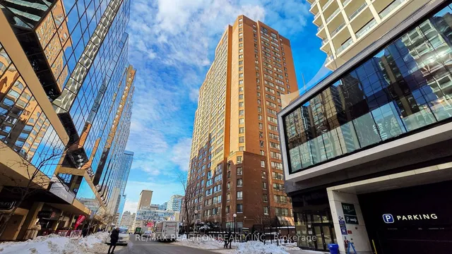 Additional image 2 of 633 Bay St Unit 1008