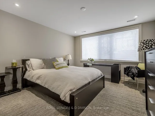 Additional image 39 of 38 Hi Mount Dr